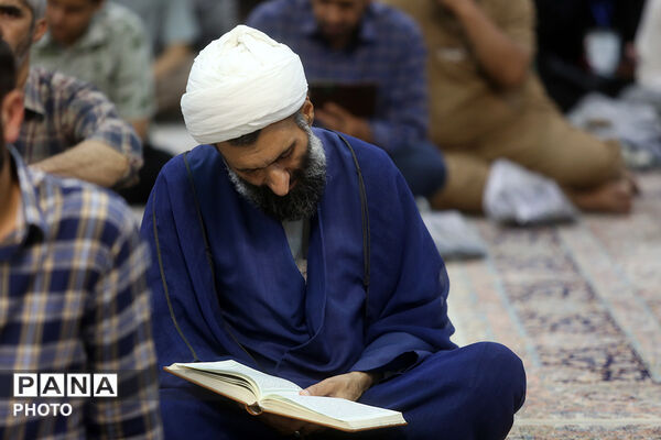 جشن زادروز پیامبر گرامی اسلام و صادق آل محمد(ص) در حرم حضرت معصومه(س)