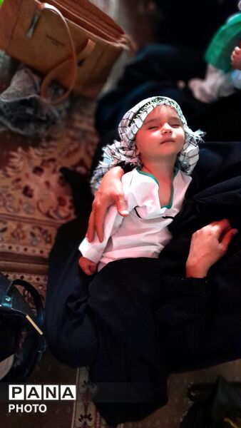  مراسم باشکوه شیرخوارگان حسینی در مسجد جامع درگزین