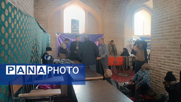 میز خدمت اداره‌های نیشابور در نماز جمعه