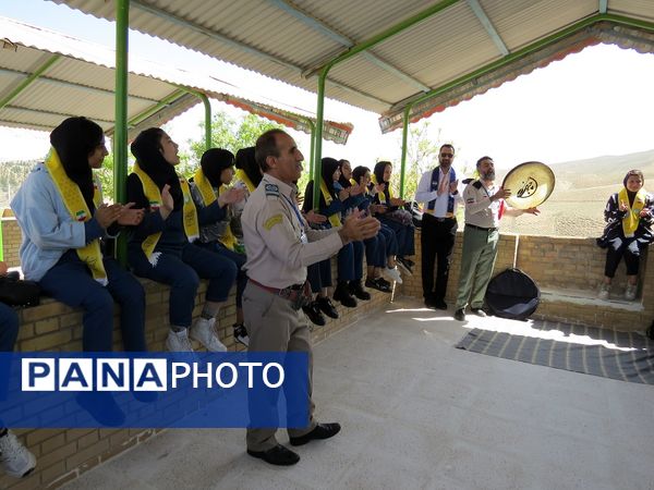 اردوی تمشک دختران بجنورد در اردوگاه شهید چمران 