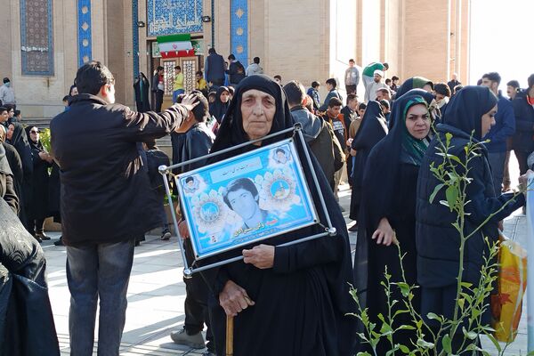 راهپیمایی پر شور ۲۲ بهمن در سرپل ذهاب 