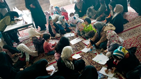 برپایی غرفه کودک در نمازجمعه شهرستان کاشمر 