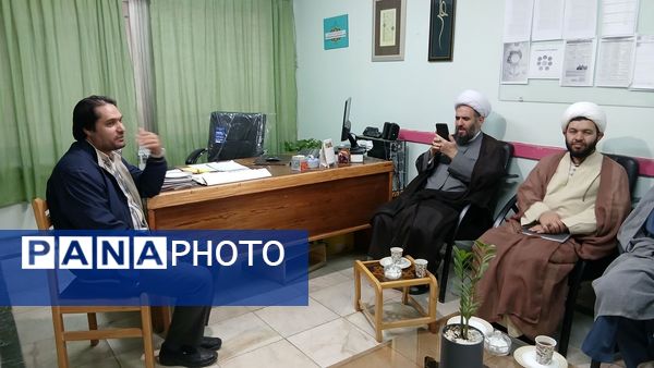 جلسه هماهنگی ۱۳ آبان و روز دانش‌آموز در شهر مهستان
