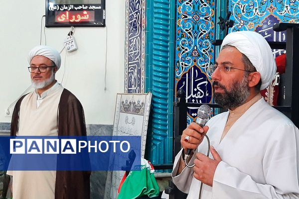 برپایی جشن عبادت و بندگی در مسجد ناحیه 2 بهارستان