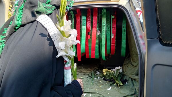 مراسم وداع با شهید گمنام در دبیرستان دانشور یک نیشابور