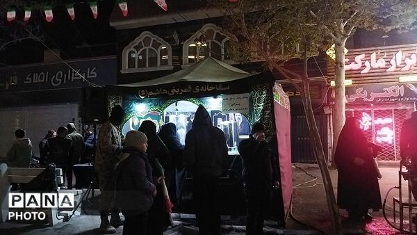 سقاخانه قمر بنی هاشم در هفدهمین روز از سال ۱۴۰۵ 