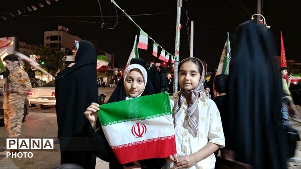 جریان زندگی در دل جنگ نظامی اقتصادی