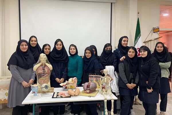  اردوی علمی در پژوهش سرای دانش آموزی بصیرت