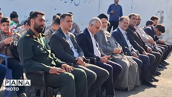 با عطر شهدا و شعار «مقاومت»؛ زنگ بازگشایی مدارس در کومله نواخته شد 
