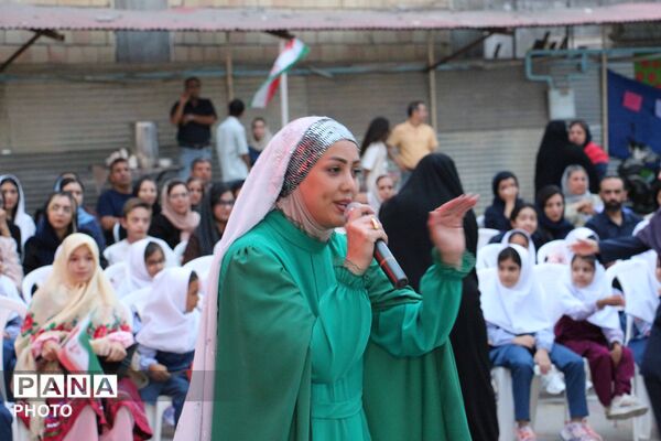 جشن شکوفه‌ها در مدرسه ۱۷ شهریور بجنورد با یاد دختران شهید میناب
