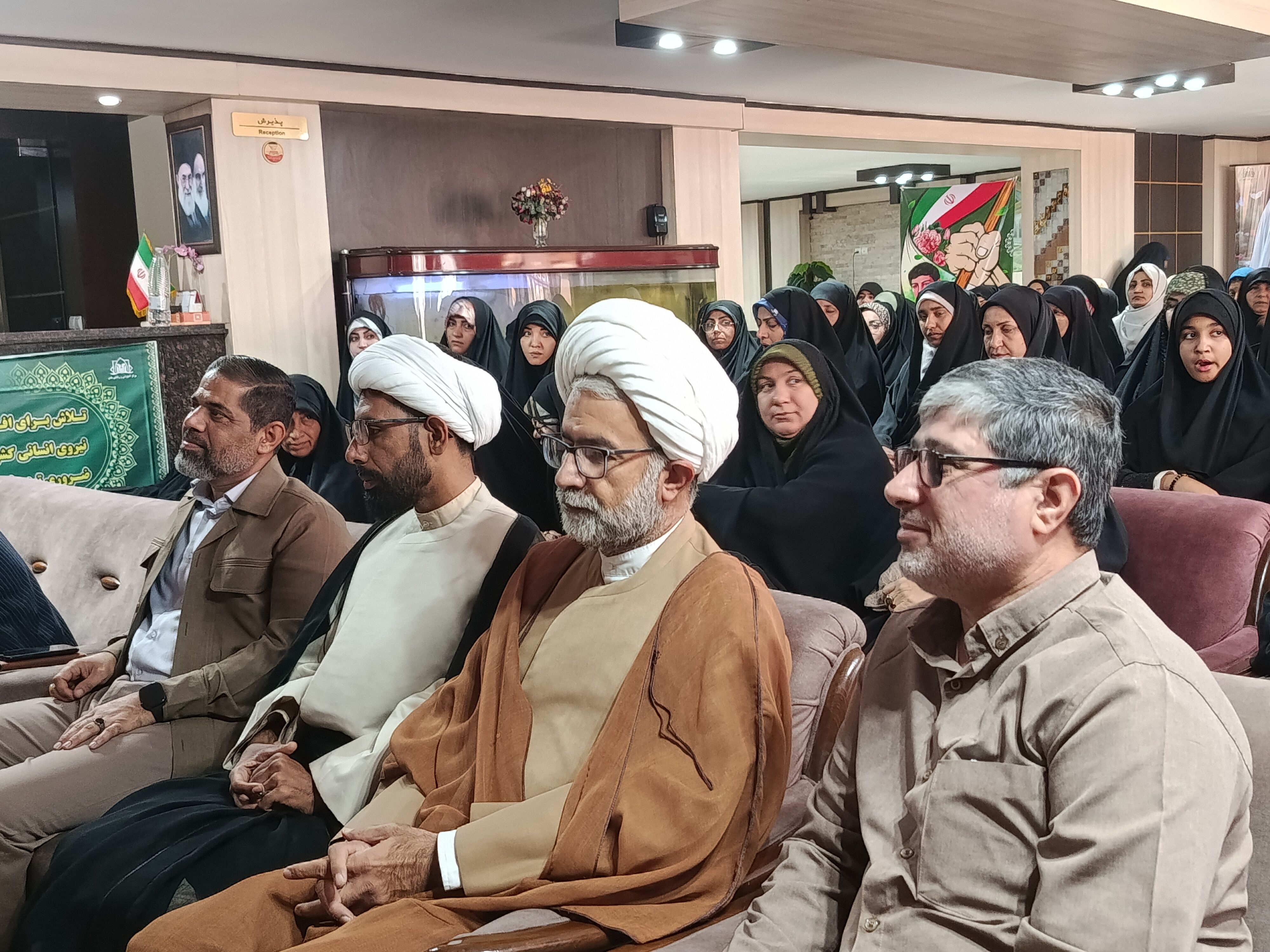 جلسه بصیرتی و سیاسی در راستای جهاد تبیین