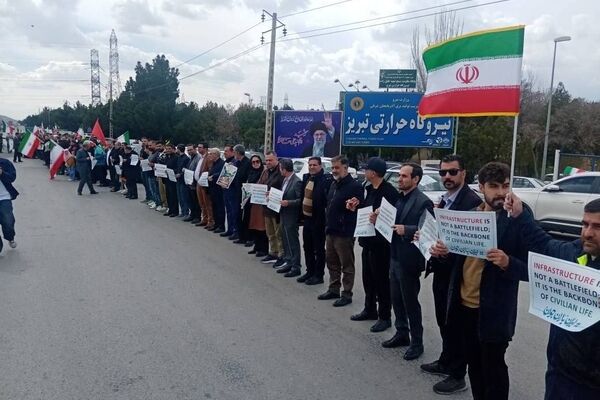 روز تاریخی جوانان ایران در حمایت از زیرساخت‌های کشور