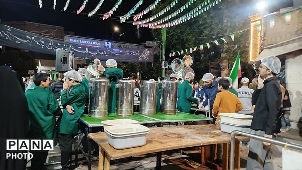 هشتاد و پنجمین شب از فعالیت چایخانه فاطمه الزهرا در قاب پانا 