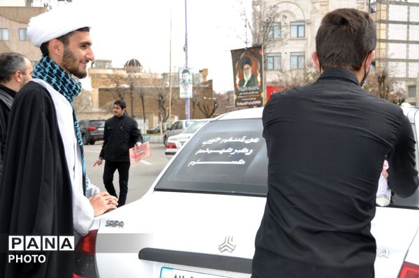 شابلون‌نویسی خیابانی در مرند توسط دانش‌آموزان