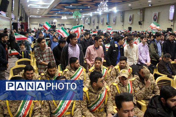 جلوه‌های ویژه سی و نهمین یادواره یکهزار شهید دانش آموز و فرهنگی استان قم