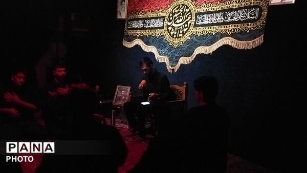 مراسم شب عاشورا در هیئت صراط الحسین (ع) 