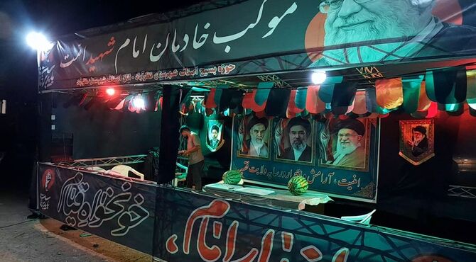 آغاز میزبانی از زائران با دستان خادمان