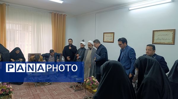 جلسه‌ هم‌اندیشی و برنامه‌ریزی مراقبت‌های اجتماعی دانش‌آموزان