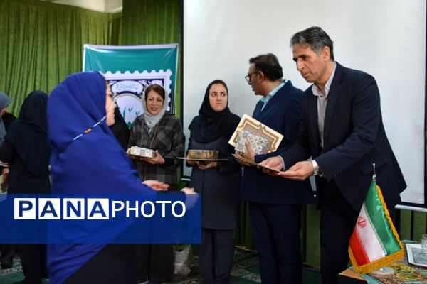 مدرسه حکمت میزبان هفته کتابخوانی