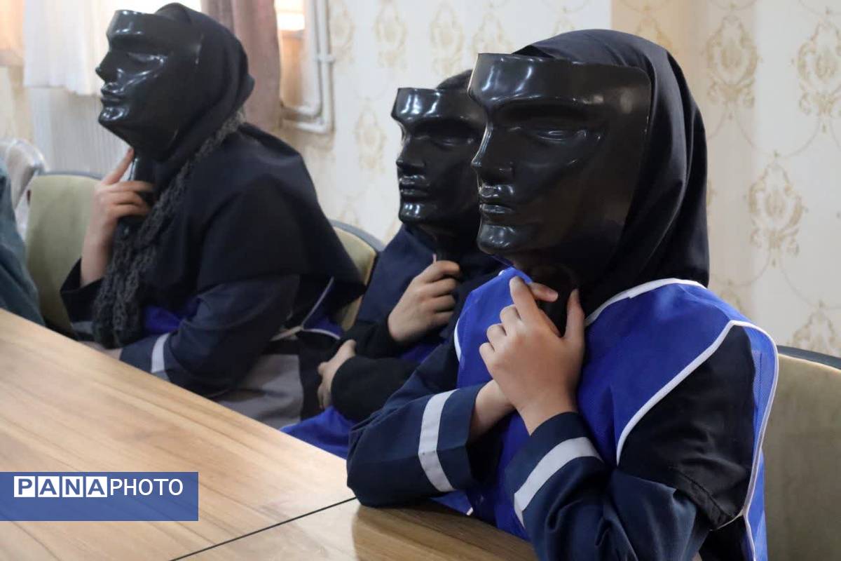 شور و نشاط دانش‌آموزان در پنجمین روز اردوی تمشک خرم‌آباد