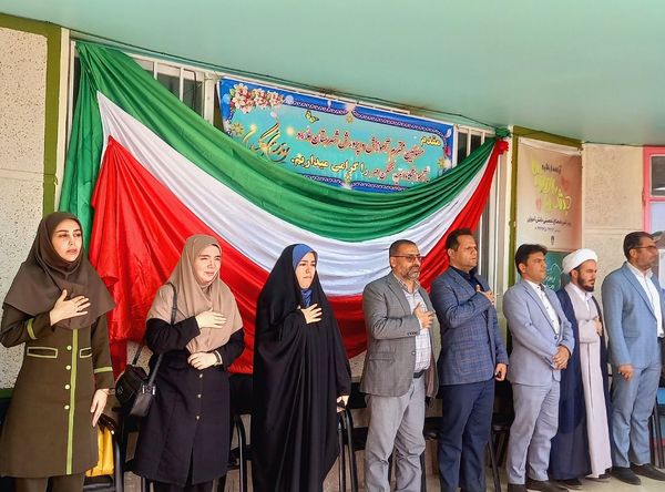 طلوع مهربانی  در آموزشگاه های دخترانه  باهنر۲ و امید 