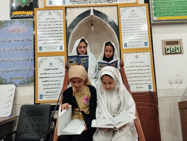 مراسم اعتکاف در مسجد روستای مهدی آباد خلیل آباد