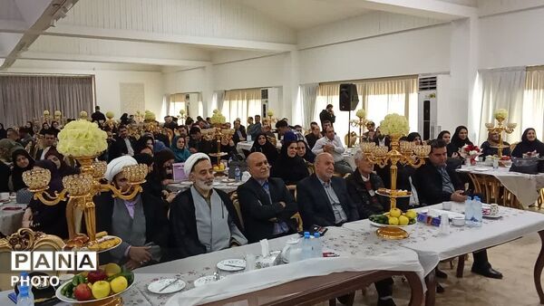 همایش گرامیداشت مقام معلم در نوشهر 
