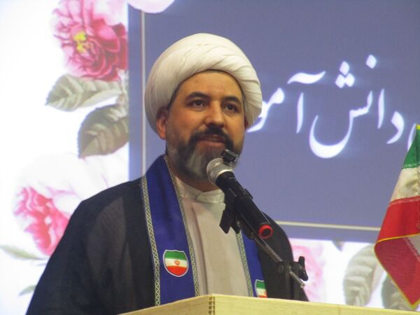 برگزاری یادواره شهدای جنگ ۱۲ روزه در کانون رشد ناحیه 3 کرج 