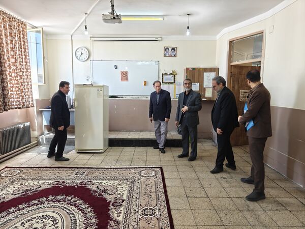 بازدید مدیرکل آموزش و پرورش استان کرمانشاه از مراکز اسکان نوروزی