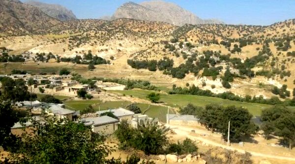  سرزمین عشق در دل سختی‌ها