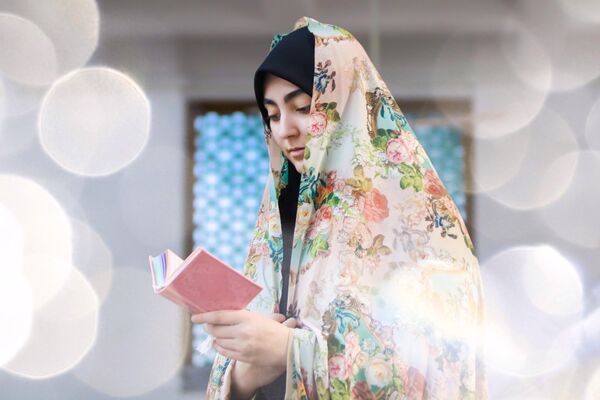 اعتکاف مادر و دختری در مسجد مقدس جمکران