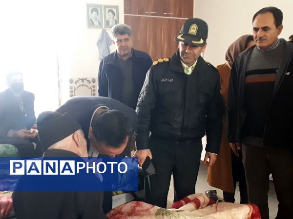 حضور سرپرست فرمانداری سملقان در خانه سالمندان این شهر