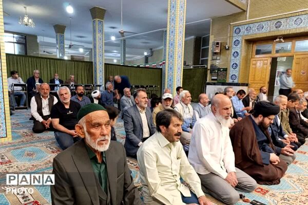  آیین عید قربان با حضور نمازگزاران در مسجد علی‌ابن‌ابی‌طالب(ع) رودهن
