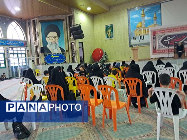 تکریم سلامت زائران اربعین در قائمشهر