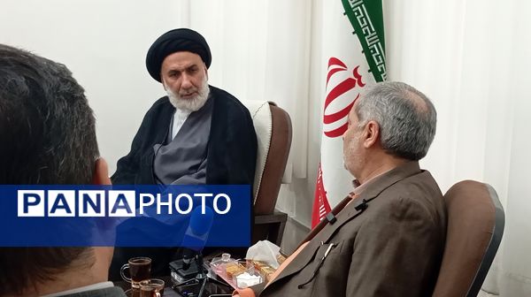 دیدار وزیر آموزش و پرورش با ولی فقیه استان چهارمحال‌وبختیاری 