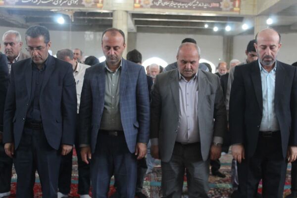 بزرگداشت مقام معلم در نماز جمعه گلوگاه 