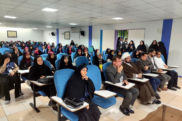 مرحله استانی چهل و دومین مسابقات قرآن عترت ونماز دختر فارس
