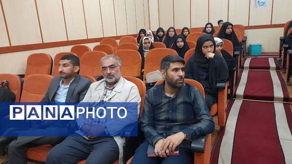 نشست صمیمی مسئولان صداوسیمای قم و خبرنگاران پانا