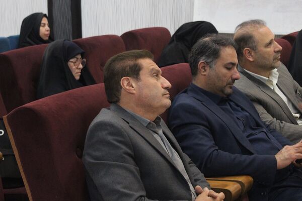 جلسه عمومی مدیران مدارس منطقه کهریزک 
