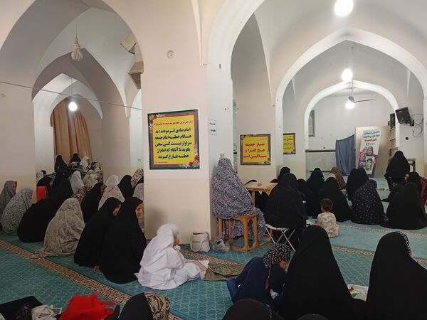 نماز جمعه در مسجد جامع شهرستان خلیل‌آباد