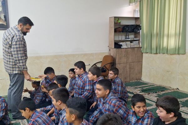 بزرگداشت شهادت حضرت فاطمه زهرا (س) در آموزشگاه معارف ۶ شیراز