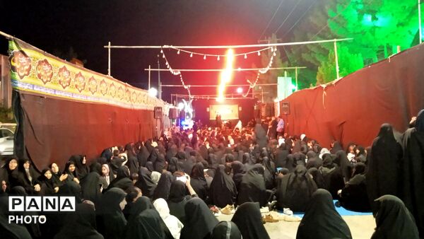 میدان نجفیه؛ کانونِ جوشانِ عشق و میثاقِ حسینی در زاوه