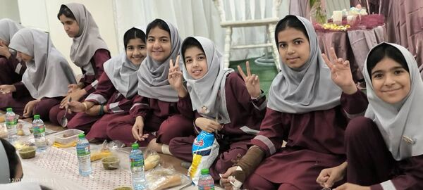 برپایی ضیافت افطاری در دبستان نورالهدی