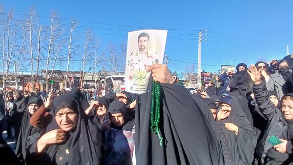 وداع باشکوه با پیکر مطهر شهید والامقام رحیم مجیدی مهر در یاسوج
