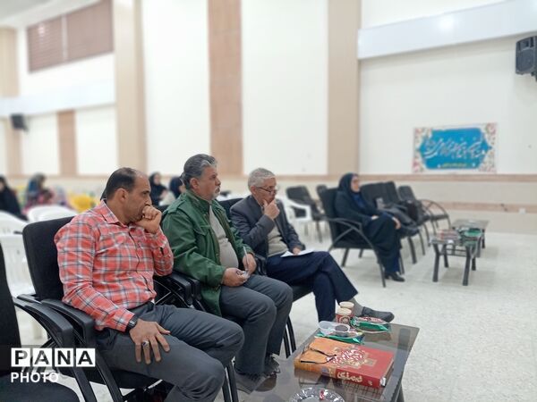 مسابقات فرهنگی و هنری در دبیرستان شاهد بنت الهدی تویسرکان