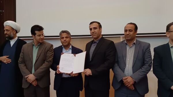 مراسم تکریم و معارفه رئیس آموزش و پرورش شهرستان برخوار