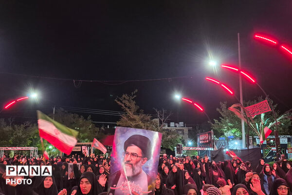 سیاه‌پوش شدن معابر و خیابان‌های آباده در ماه محرم