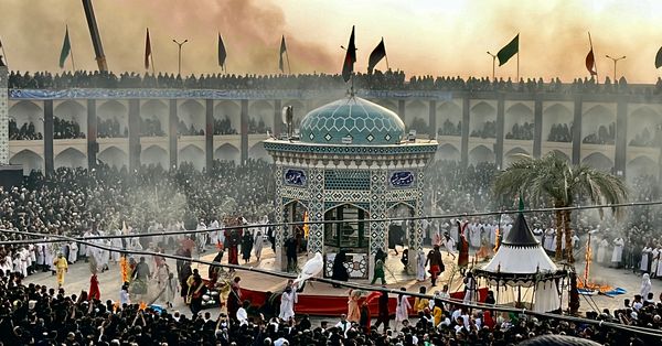 عاشورای حسینی در حسینیه سفید اشکذر 