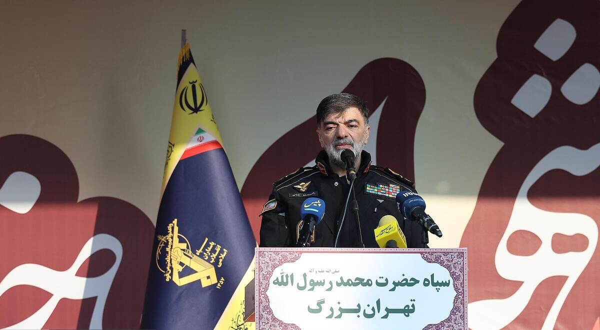 شهدا؛ معلمان اخلاق، بصیرت و مجاهدت‌اند 