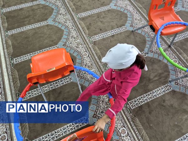 کلاس هوش و مهارت دانش آموزان و اولیای پایه اول در آمل